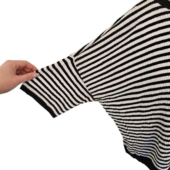 Eileen Fisher Black White Striped Top Faux Pocket Sz M - Picture 6 of 9